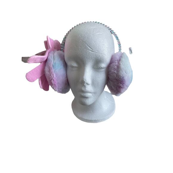 Earmuffs &‎ Gloves Set by Curls and Pearls Couture OS NWT - Picture 3 of 5